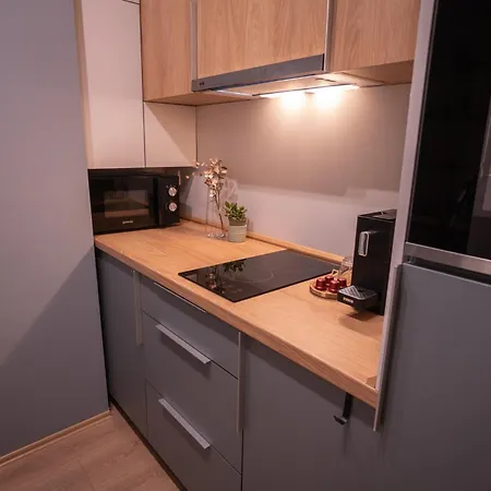 Zen Na Dan, Apartament